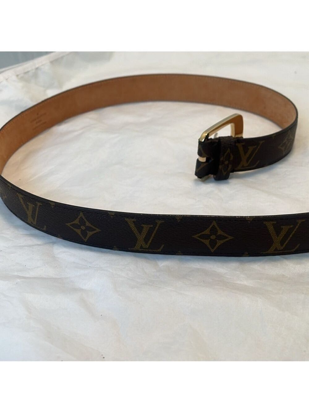 Louis Vuitton Monogram Ellipse Belt - Picture 4 of 9